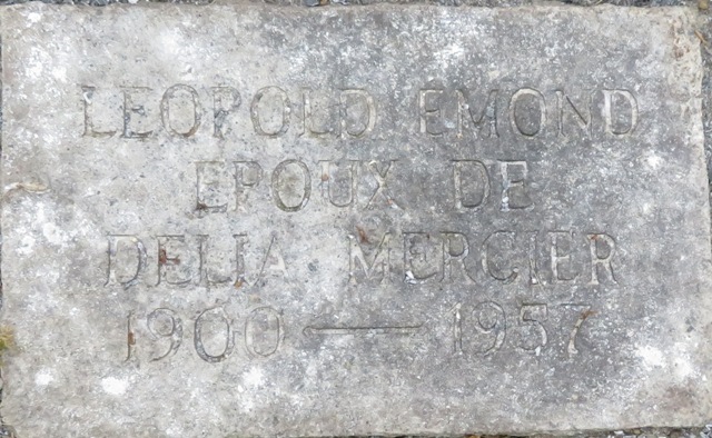 plaques\lot321_4.jpg